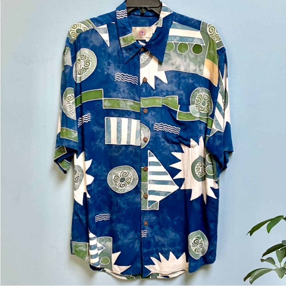 Territory Ahead Men’s XXL Hawaiian Geometric ButtonDown Shirt Batik Tonga Island